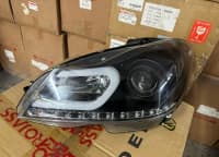 Fara Mercedes W204, qara lupalı — şəkil 1