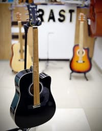 Akustik gitara , 11 simli — şəkil 7