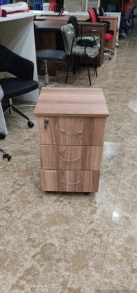 Ofis tumbası, Qara rəng — şəkil 3