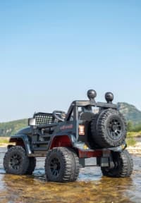 Uşaq elektromobili Jeep qara — şəkil 3