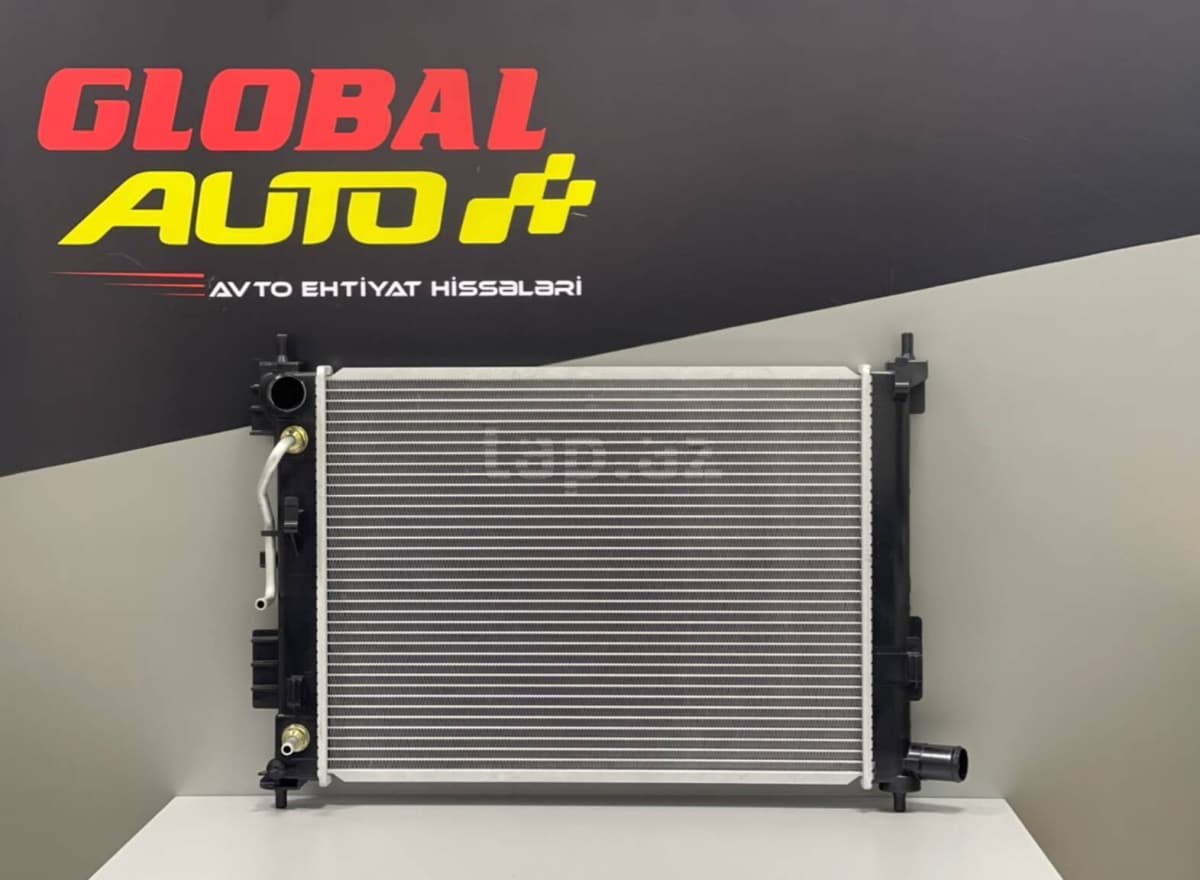 Su radiatoru Hyundai Accent 2018-2022