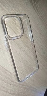 iPhone 14 Pro üçün müxtəlif çexollar — şəkil 3