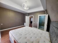 4 otaqlı mənzil 160 m² kirayə verilir — şəkil 17