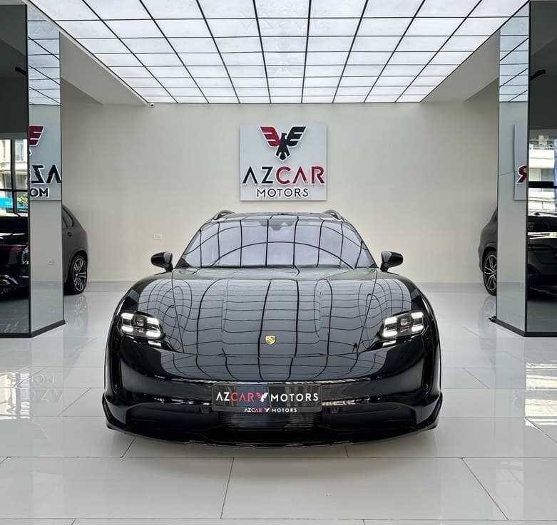 Porsche Taycan 4S Cross Turismo, 2022 il, 6000 km
