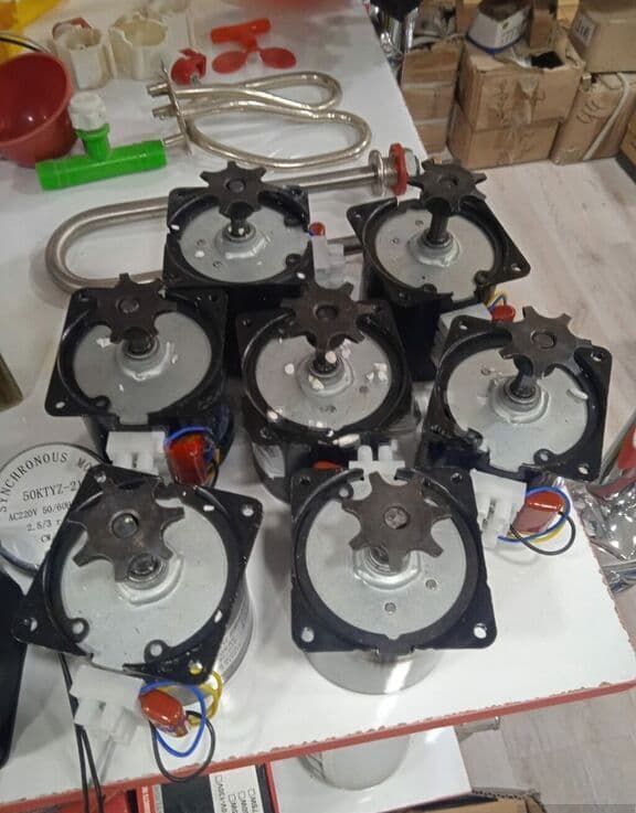 İnkubator mühərriki 220V 4W