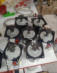 İnkubator mühərriki 220V 4W — şəkil 1