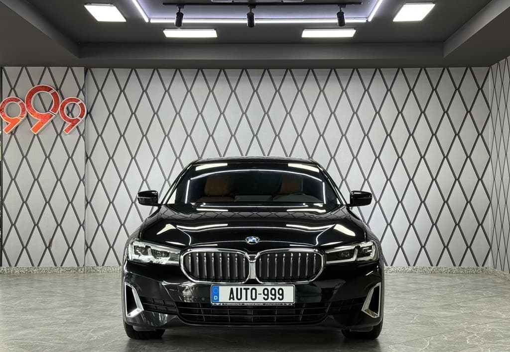BMW 520, 2023 il, 30000 km, 2000 L