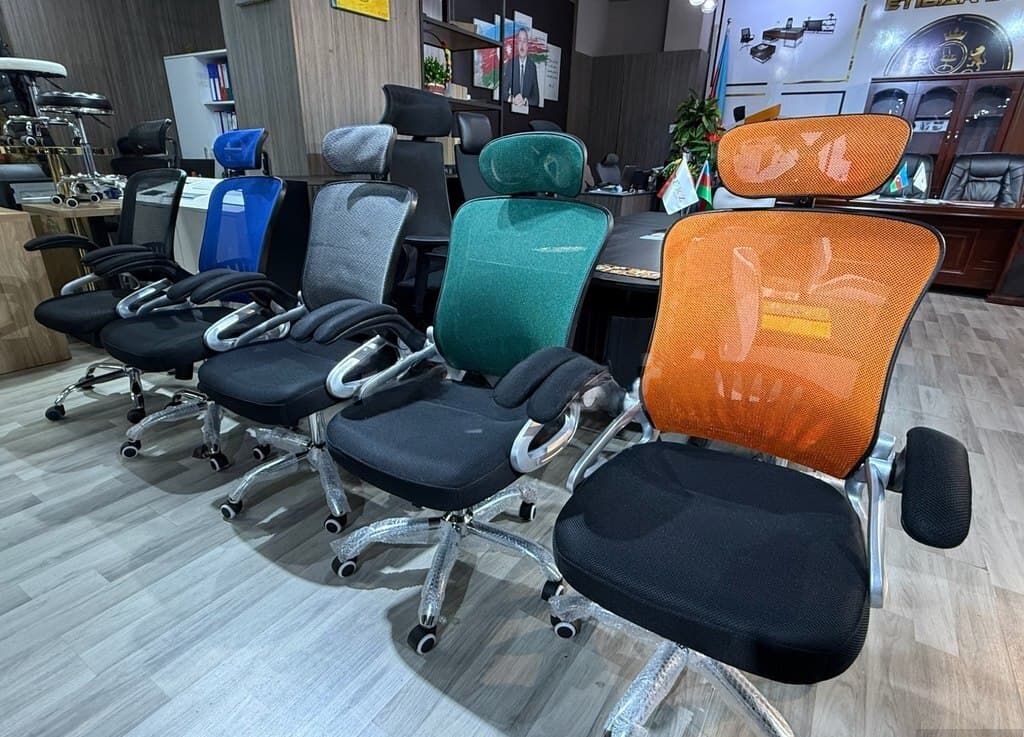 Qarışıq rəng, Ofis üçün kreslo