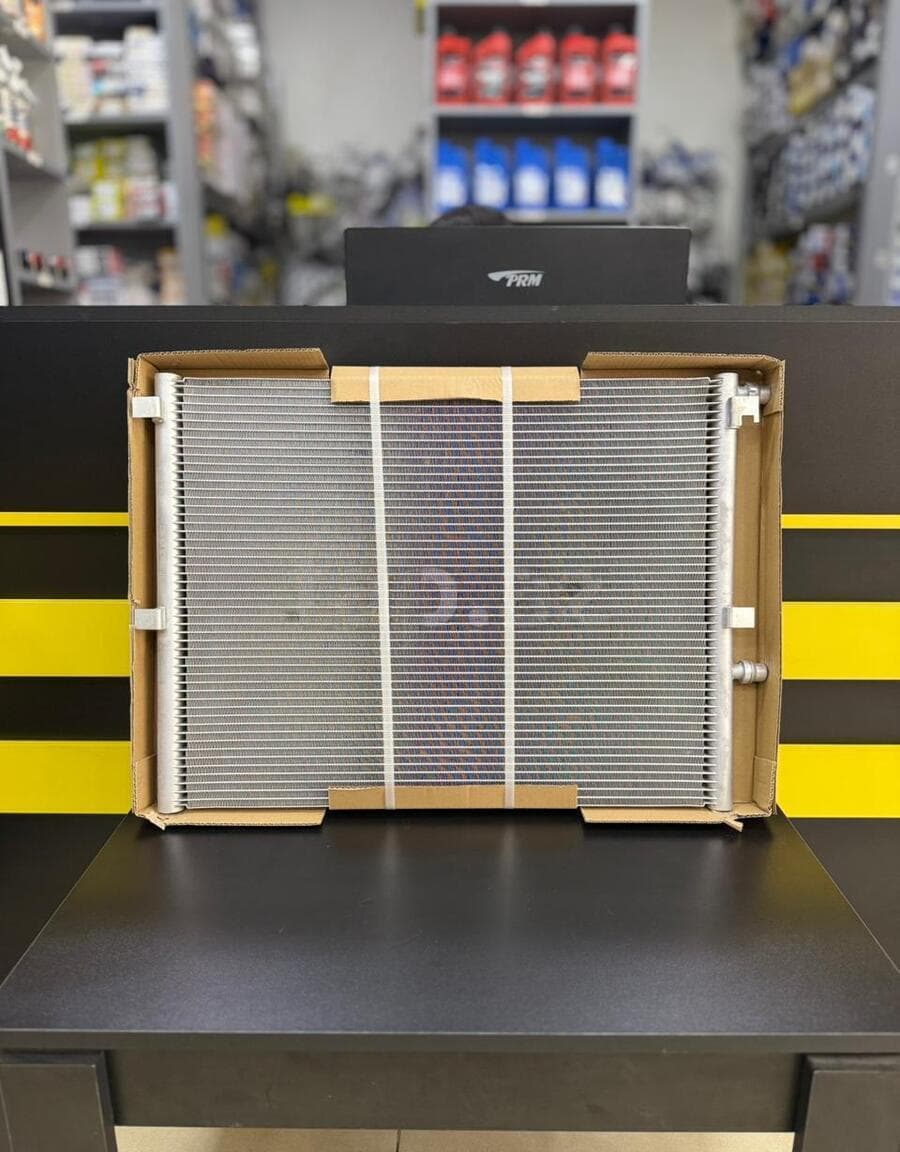 Köməkçi radiator BMW 5 seriyası G30 G31