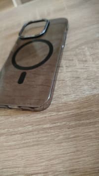 iPhone 14 Pro üçün müxtəlif çexollar — şəkil 7