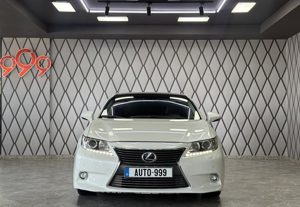 Lexus ES 250, 2015 il, 205700 km, 2500 L