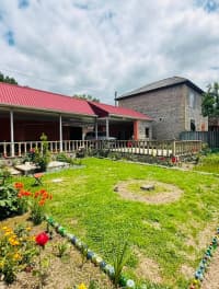 6 otaqlı həyət evi 185 m² satılır — şəkil 1