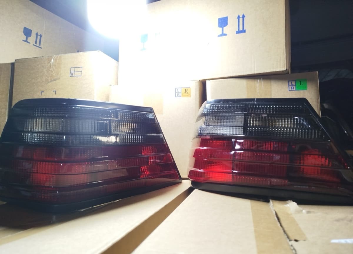 Arxa stoplar Mercedes-Benz W124