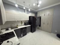2 otaqlı mənzil 75 m² kirayə verilir — şəkil 2