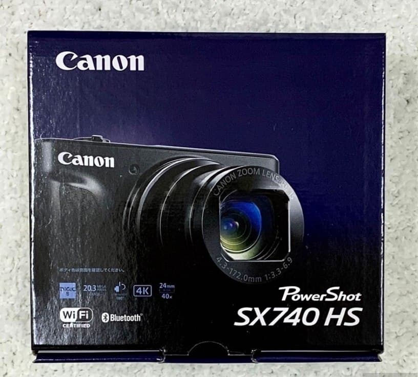 Fotoaparat Canon PowerShot SX 740 HS