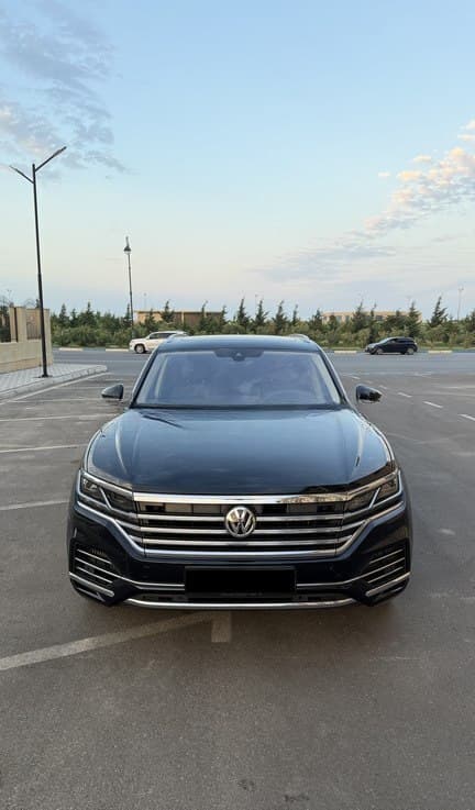 Volkswagen Touareg, 2023 il, 65000 km, 3 L