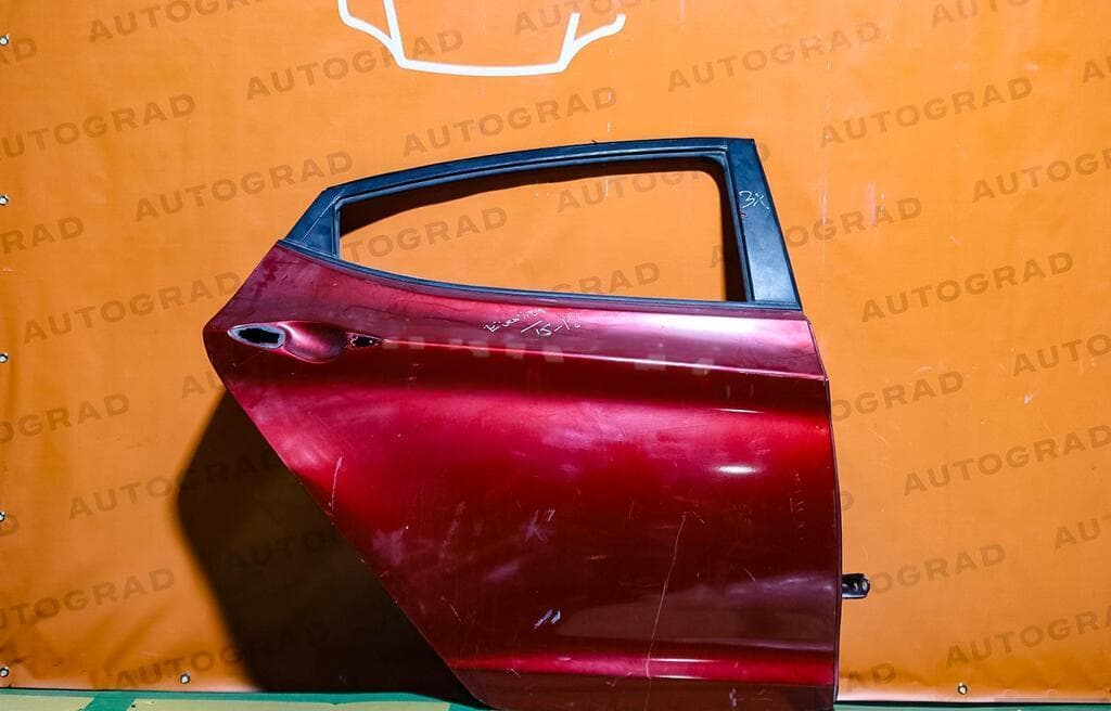 Qapı Hyundai Elantra 2011-2015