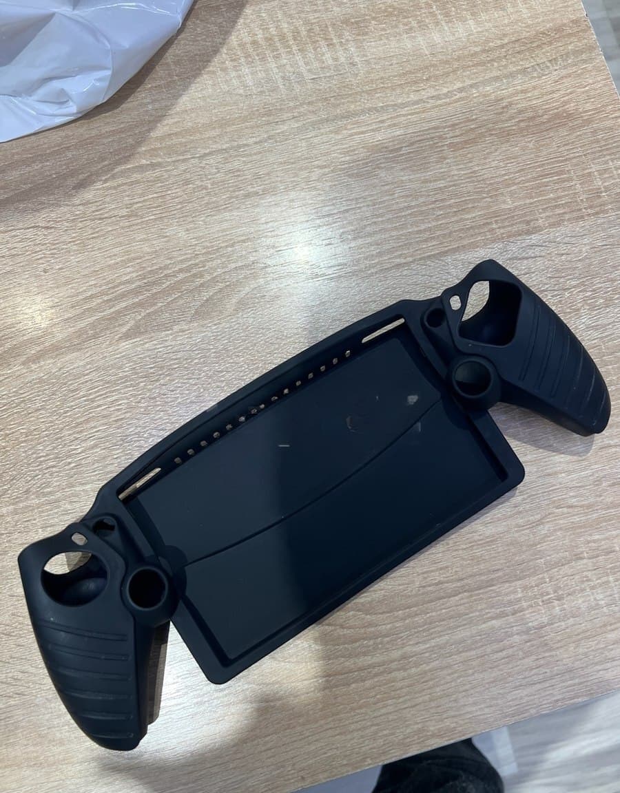 Çanta PlayStation Portal üçün