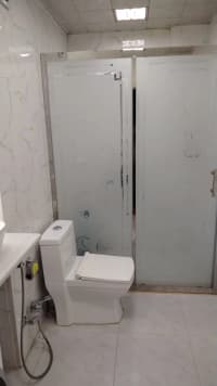 2 otaqlı mənzil 76 m² kirayə verilir — şəkil 10