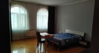 8 otaqlı həyət evi 290 m² satılır — şəkil 3