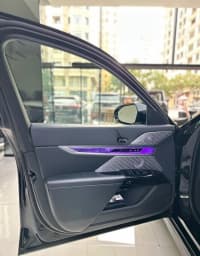 BMW i7, 2023 il, 28100 km — şəkil 18