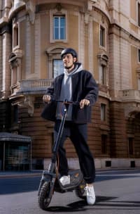 Elektrikli skuter Xiaomi Scooter 6 Pro — şəkil 5