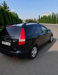 Hyundai i30, 2010 il, 368000 km, 1600 L — şəkil 9