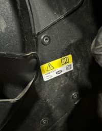 Təkər üzlüyü Land Rover Defender — şəkil 3
