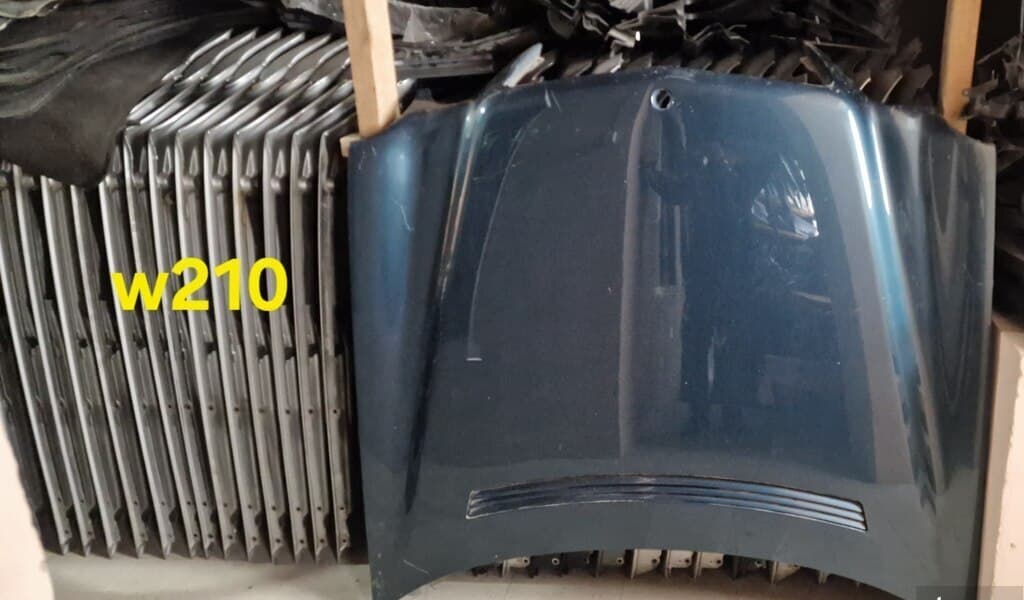 Ön kapot Mercedes W202, W204, W208, W209, W210, W211, W212