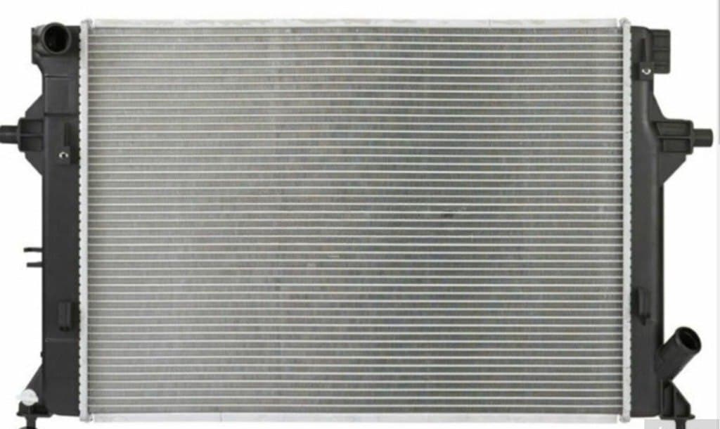 Su radiatoru Hyundai Elantra 2015-2020