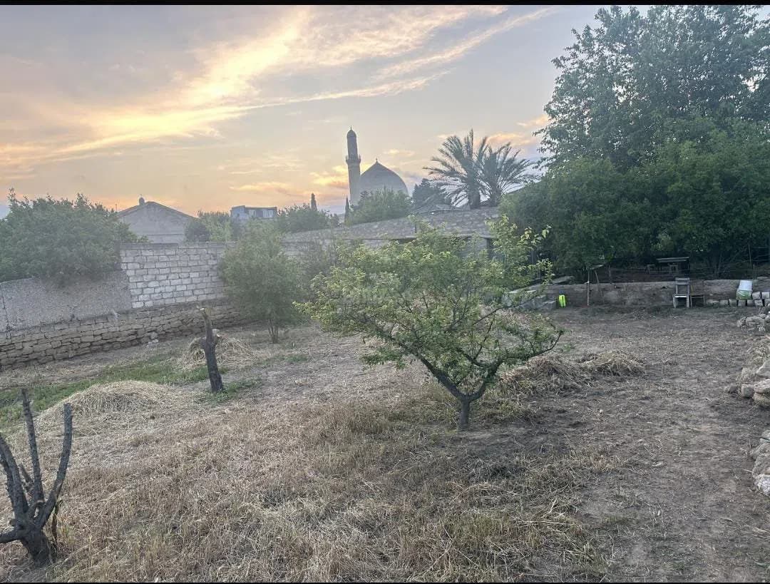 3 sot torpaq sahəsi satılır