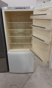 Indesit soyuducu — şəkil 1