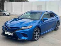 Avtomobil icarəsi Toyota Camry 2022 — şəkil 1