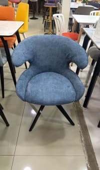 İki yerli divan, Boz rəng — şəkil 1