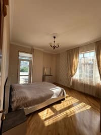 2 otaqlı mənzil 82 m² kirayə verilir — şəkil 7