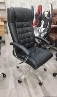 Qarışıq rəng, Ofis üçün kreslo — şəkil 1