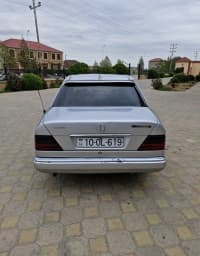 Mercedes E 220, 1993 il, 380000 km, 2.2 L — şəkil 13