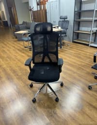 Qarışıq rəng, Ofis üçün kreslo — şəkil 2