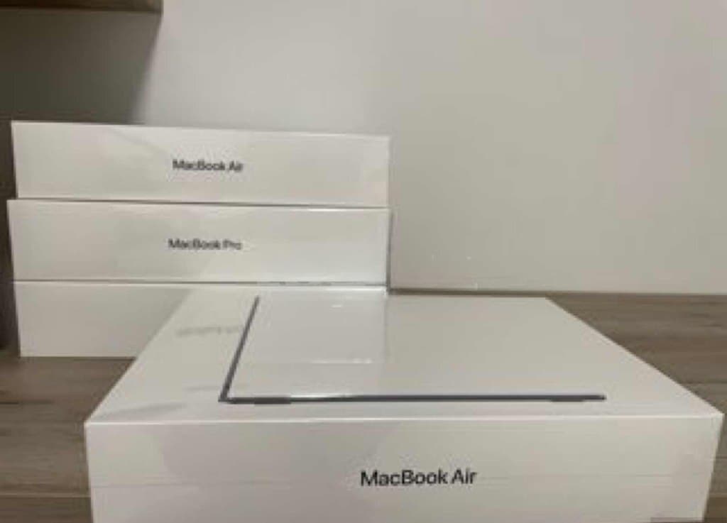 Apple markalı notbuk, Boz rəng