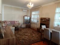 5 otaqlı həyət evi 200 m² satılır — şəkil 5