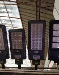 Günəş enerjili LED projektor (100W, 200W, 300W) — şəkil 1