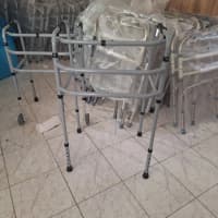 Xəstə üçün yeriməyə köməkçi xadoklar və volkerlər — şəkil 11