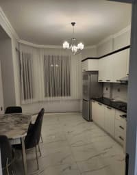 2 otaqlı mənzil 70 m² kirayə verilir — şəkil 5