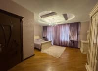 4 otaqlı mənzil 240 m² satılır — şəkil 8