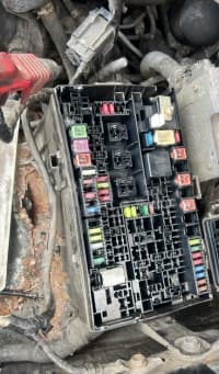 Ehtiyat hissələri Toyota Prado 120 150 2000-2022 — şəkil 4
