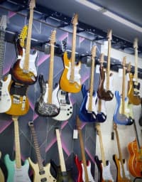 Elektrik gitara, 6 simli — şəkil 5