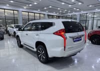 Mitsubishi Pajero Sport, 2018 il, 194000 km, 3000 L — şəkil 6
