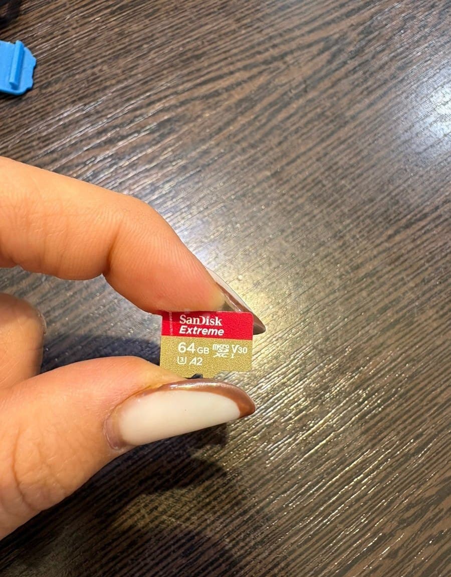 64 GB yaddaş kartı