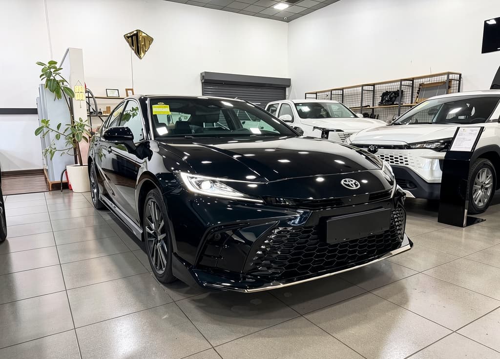 Toyota Camry, 2026 il, 0 km, 2000 L