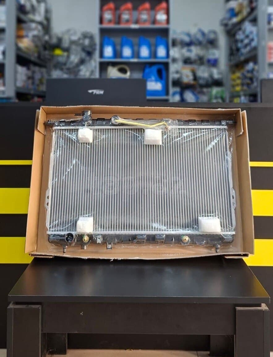 Su radiatoru Hyundai Sonata 1998-2004